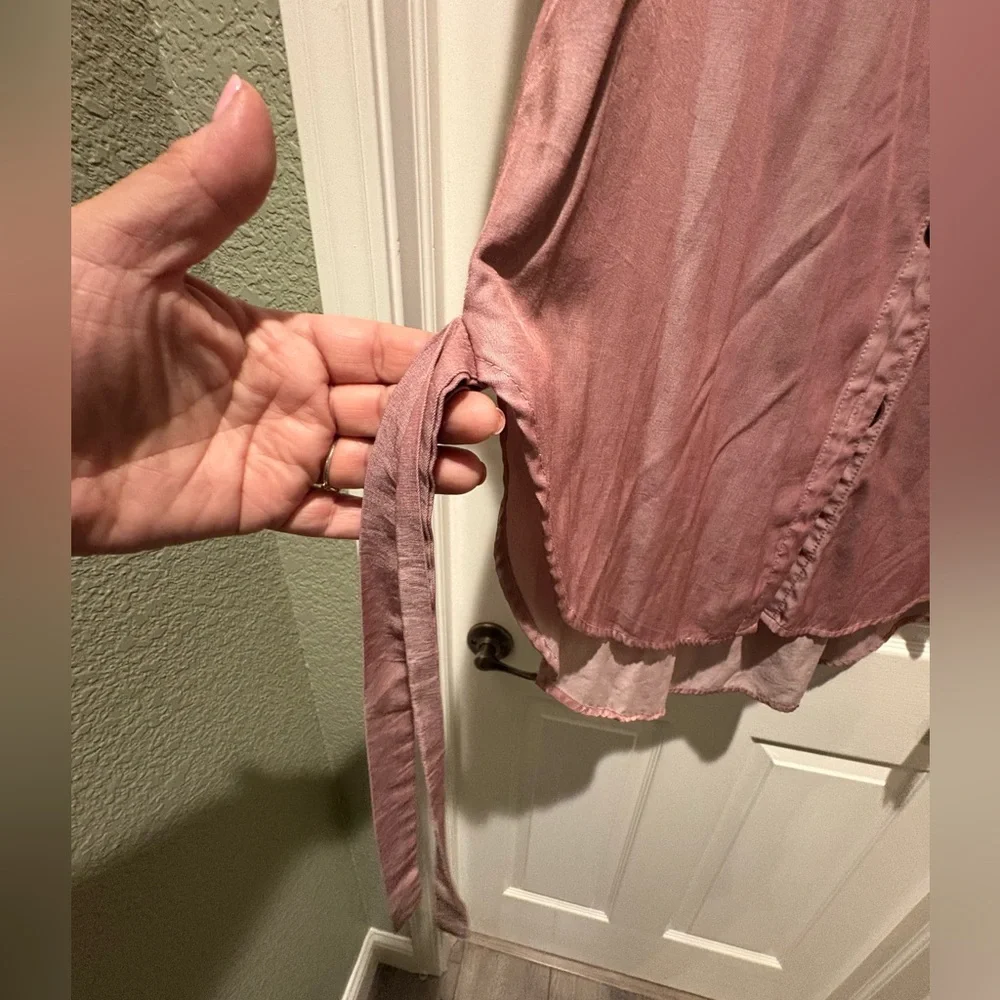 Metallic Pink Long Button Down Blouse/Short Dress - Picture 4 of 4